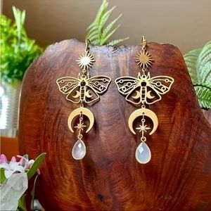 🔥Boho Moon Goddess Butterfly Star Earrings NWT